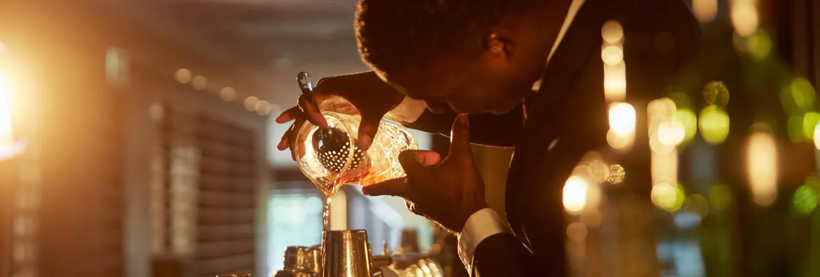 A bar man making negroni at Bar 45, London