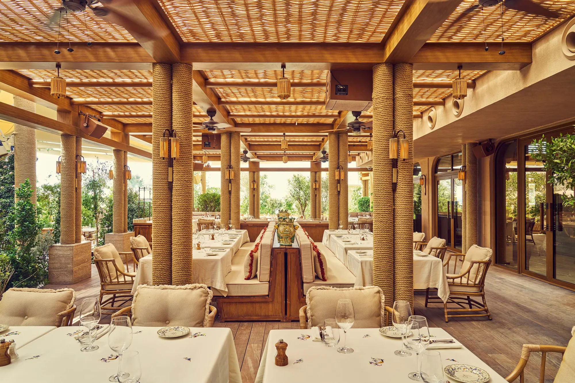 The interior design of Gigi