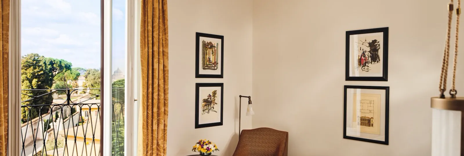 Classic room with view and Balcony at Hotel Eden Rome