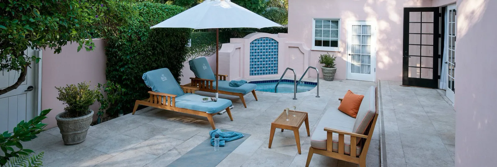 HBA_CHALON_SUITE_169_019_v2_RGB_HR