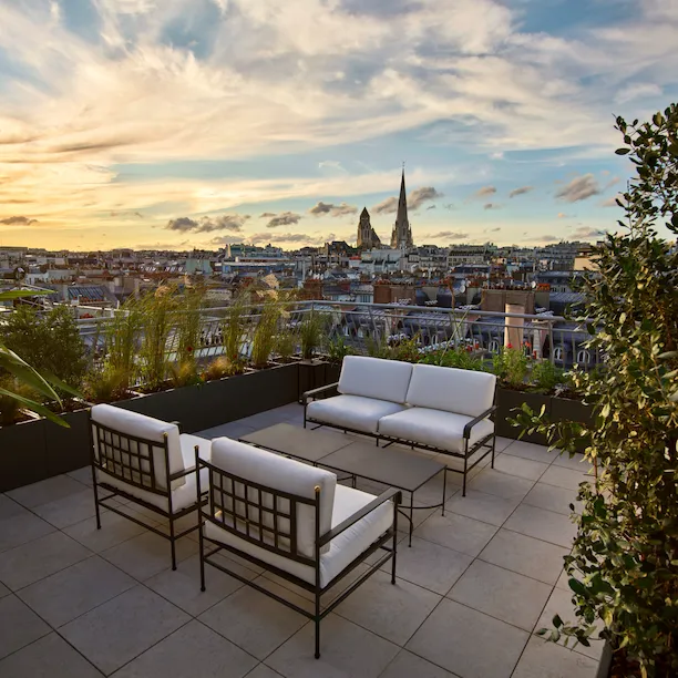 HPA-750-Dupleix-Suite-terrace-HR-by-markread