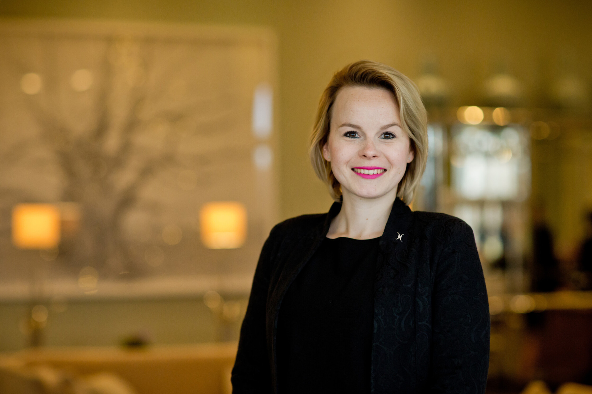 Coworth Park-Assistant Food and Beverage Manager-Mardi Timmer-highres-landscape