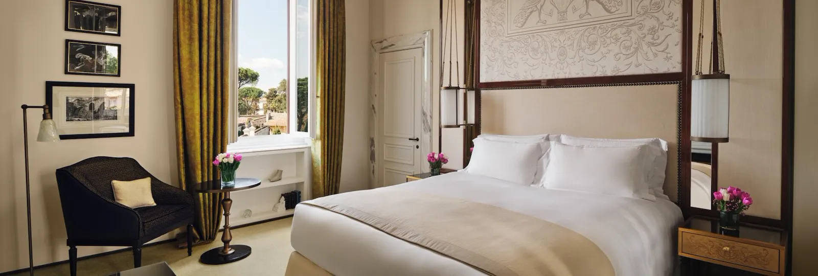 Classic Room with View at Hotel Eden Rome