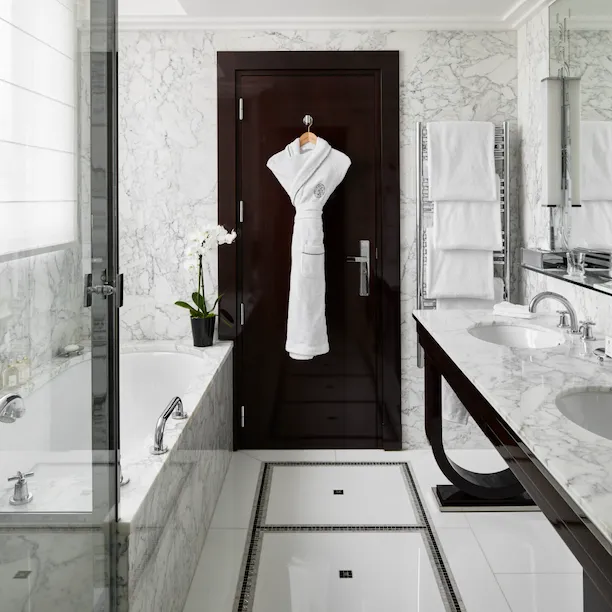 HPA-744-Appartment-Suite-SDB-2-HR-by-Francis-Amiand