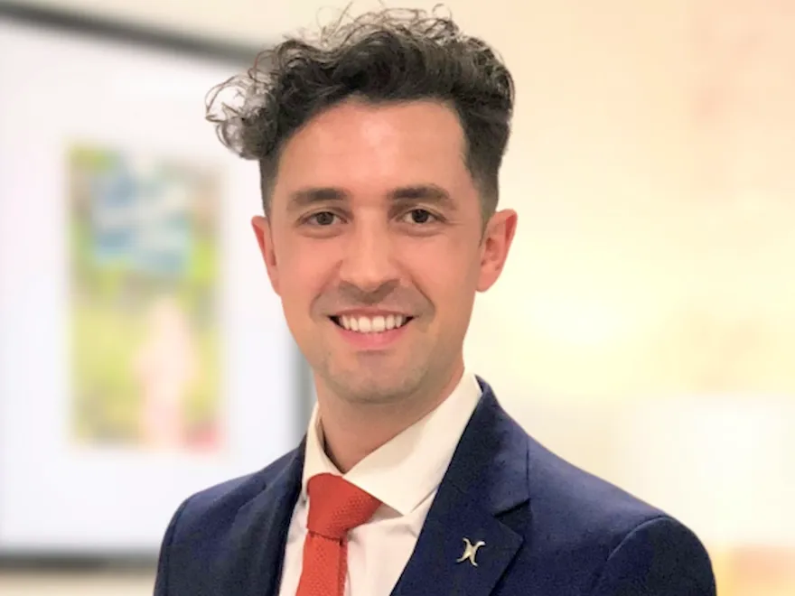 Portrait of Scott Robson