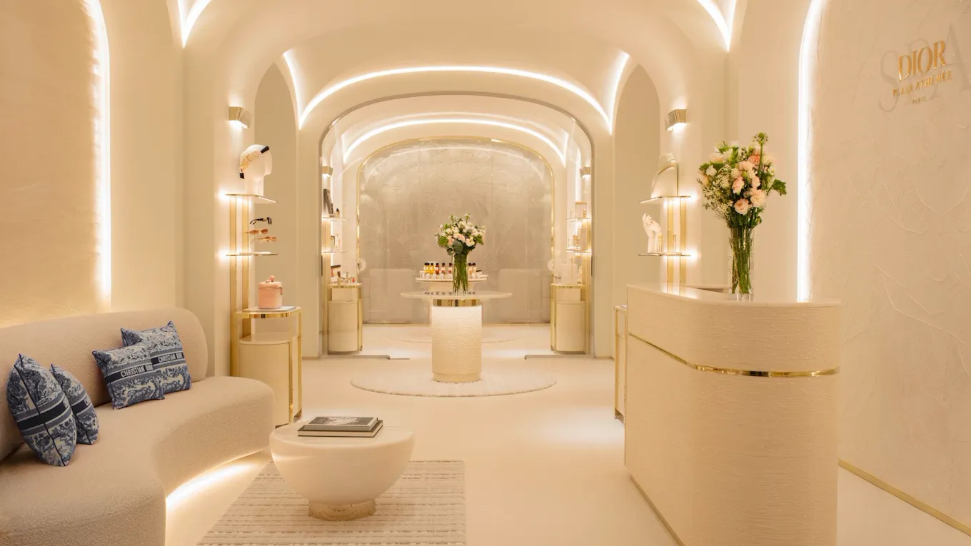 Foto da entrada do Dior Spa Plaza Athenee