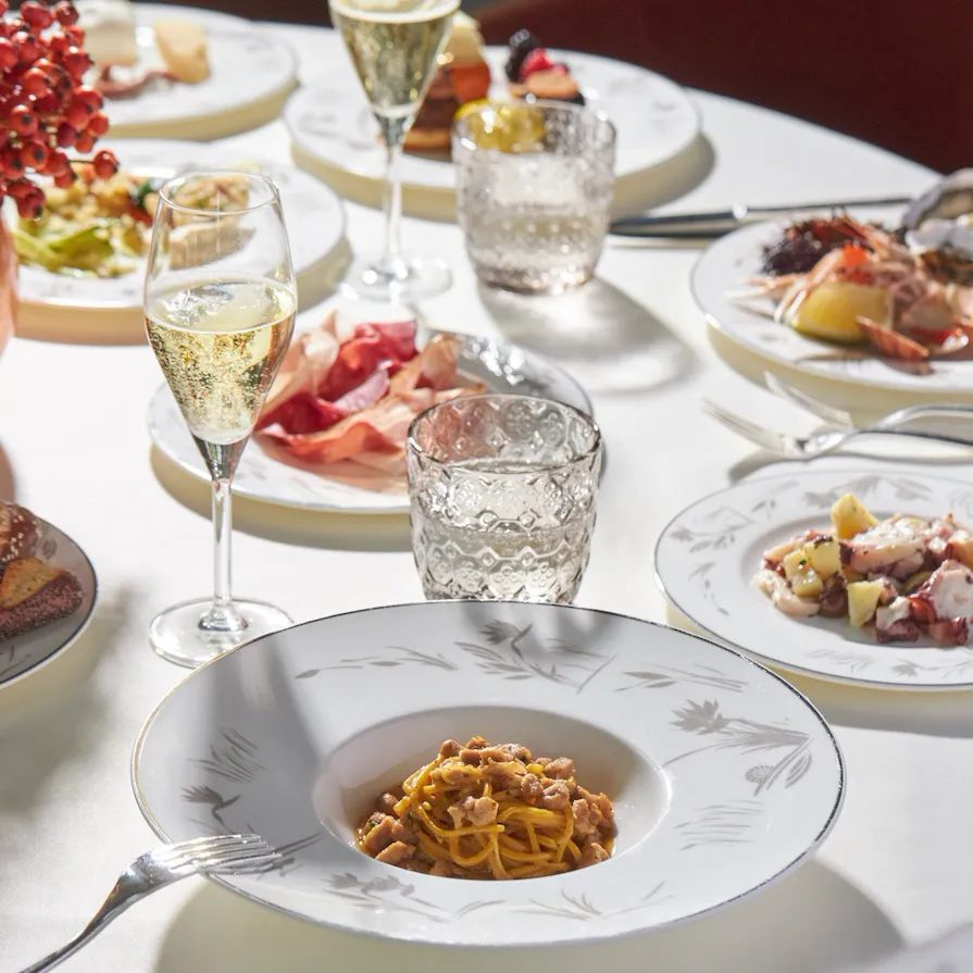 Table set with delicacies during Acanto Sunday brunch