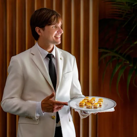 Hors d’ oeuvres croquet madame in Polo Private