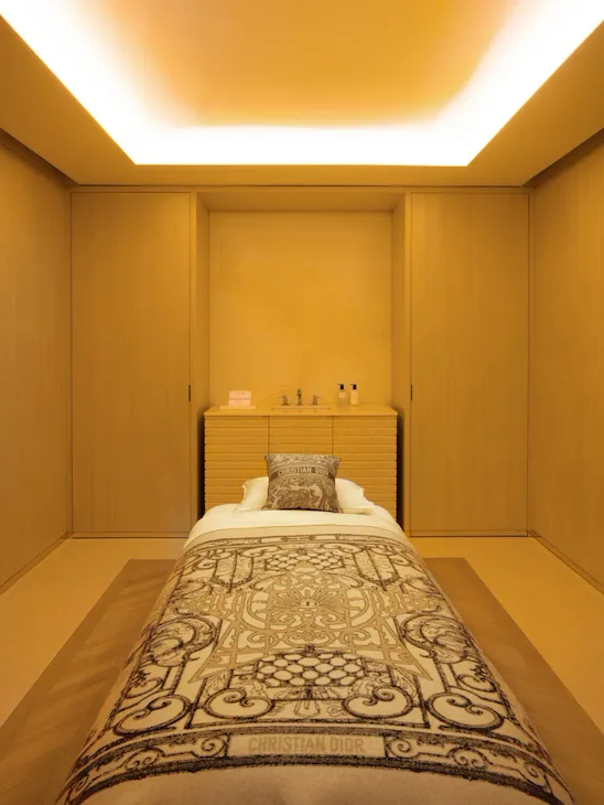Visuel des espaces intérieurs du Dior Spa Plaza Athénée, à Paris