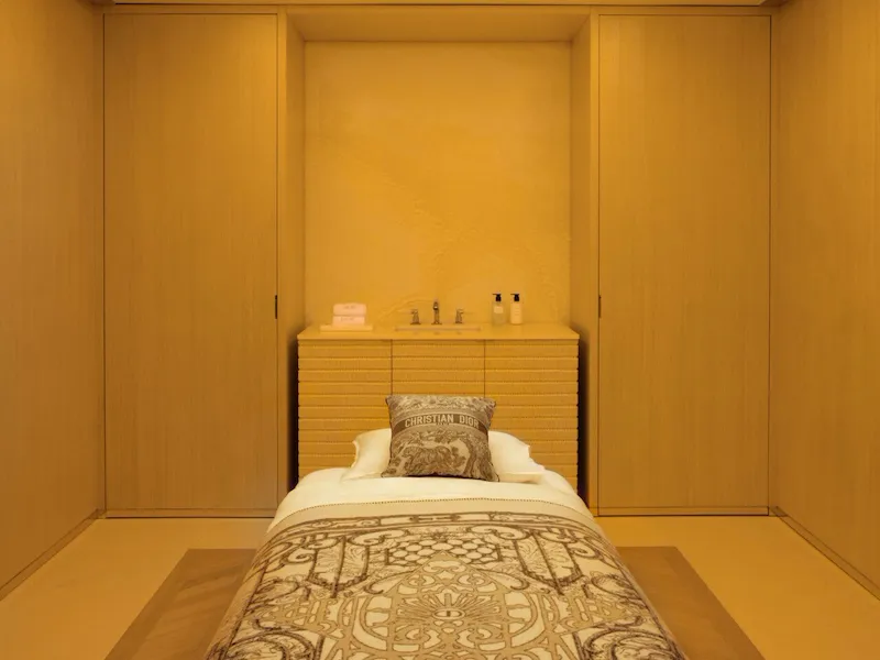 Visuel des espaces intérieurs du Dior Spa Plaza Athénée, à Paris