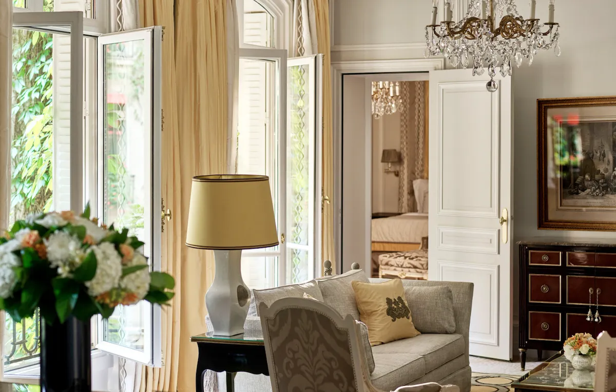 HPA-224-226-Presidential-Suite-Living-2-HR-by-markread