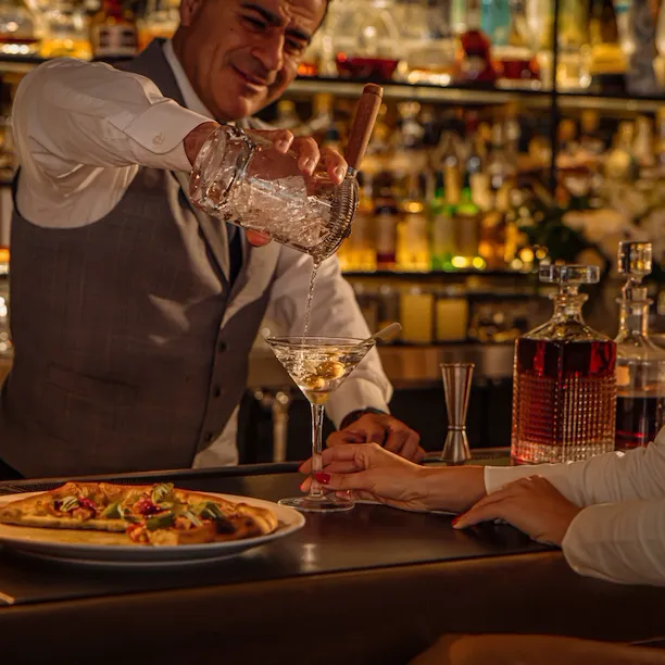 Dining in the Bar & Lounge at Hotel Bel-Air, Los Angeles