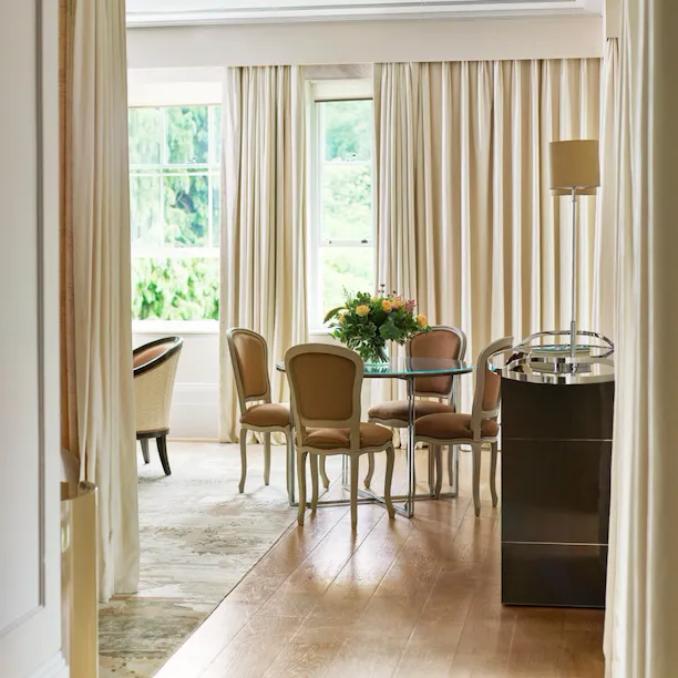 Coworth Park-Mansion House Executive-Weston Suite-portrait-highres
