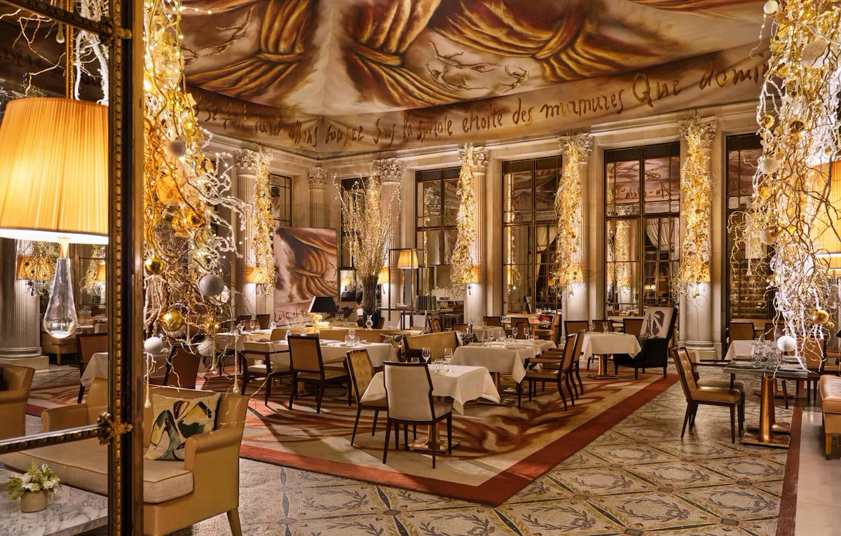 Large view from the Bar 228 on Le Restaurant Le Dali during Christmas season with Christmas decorations, at Le Meurice, Paris