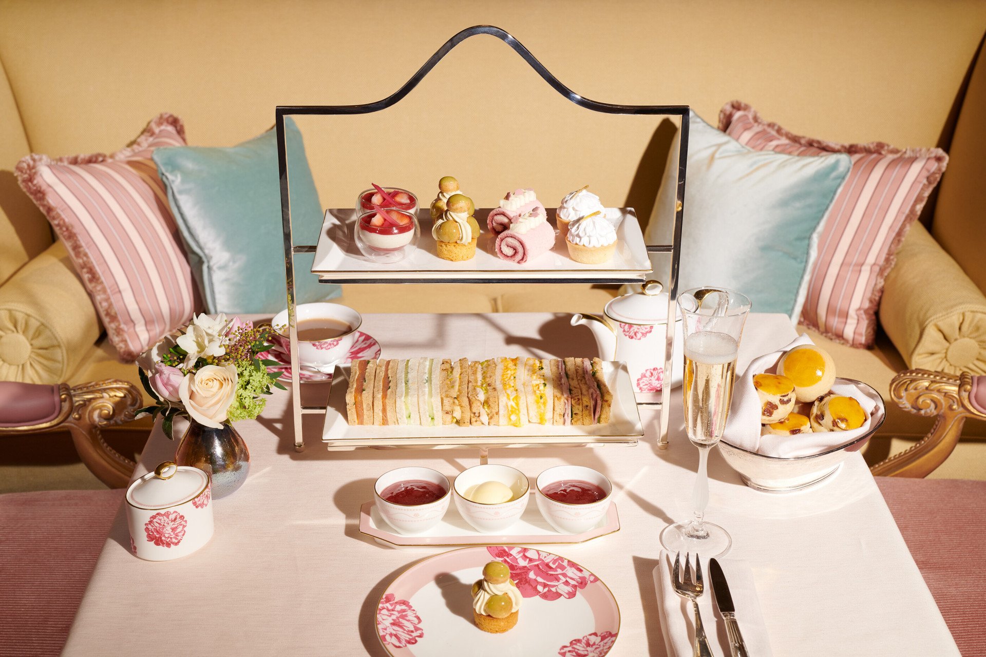 The Promenade Spring Afternoon Tea at The Dorchester.