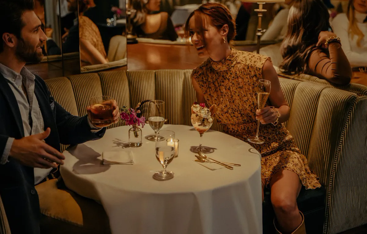 Dining in the Polo Lounge, The Beverly Hills Hotel, Beverly Hills