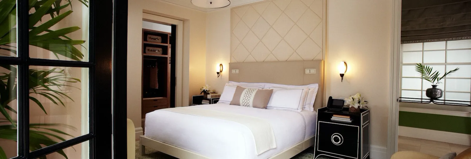 A look inside the Chalon Suite primary bedroom