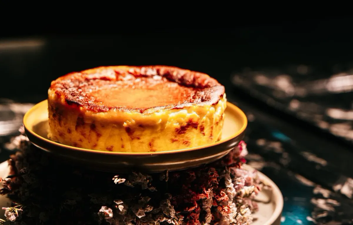 Images depicting interiors as well as food and beverage offerings at Jara by Martín Berasategui located at The Lana, Dorchester Collection, Dubai, including fish display and new cocktails, such as La Luna, captured on a red table top.