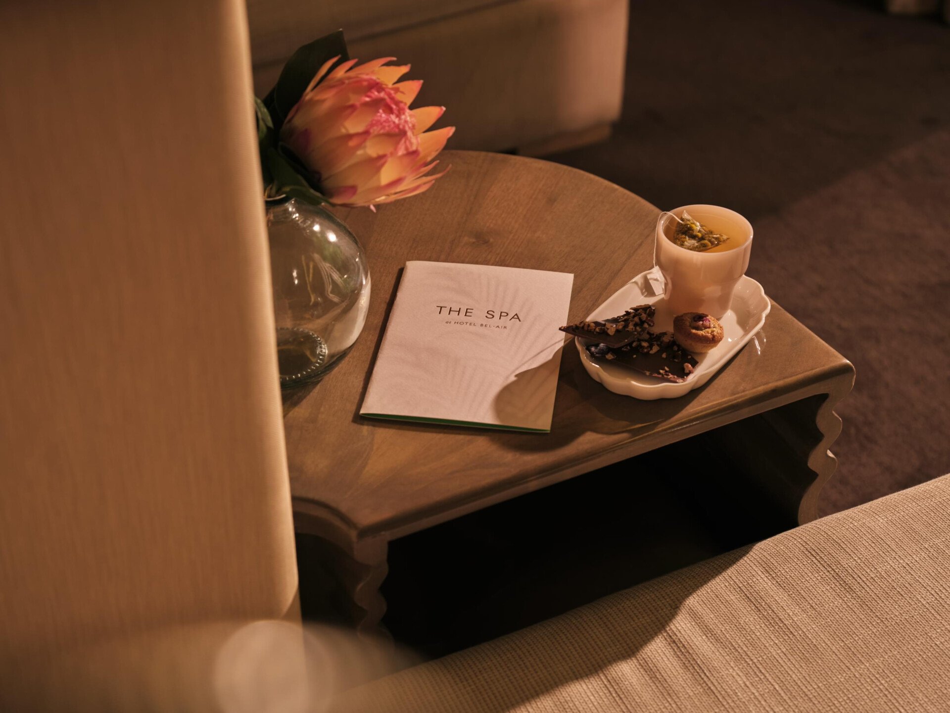 relaxation room tea and cookies moment 