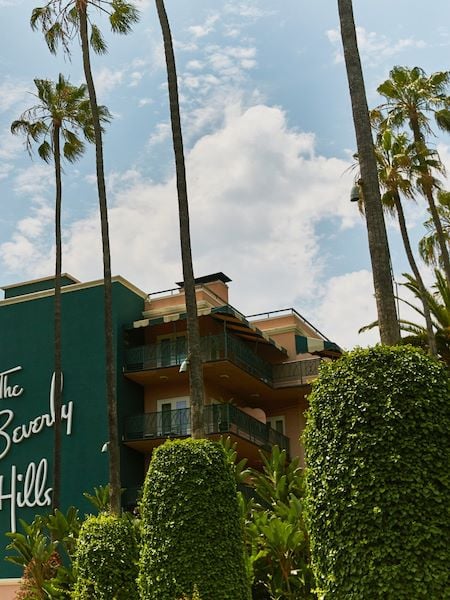 The Beverly Hills Hotel - 5-star hotel