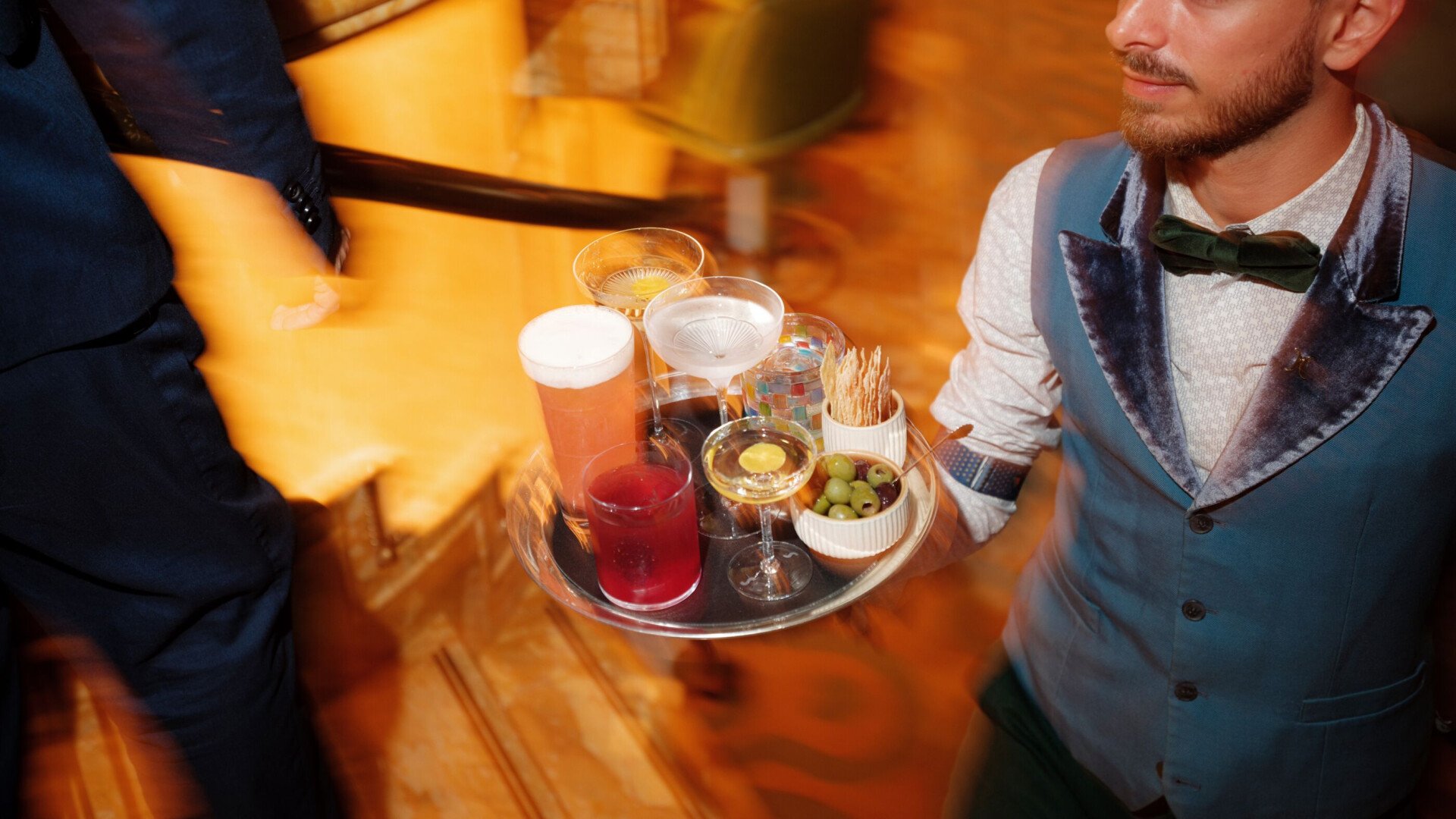 Vesper Bar at The Dorchester Bartender with cocktails 
