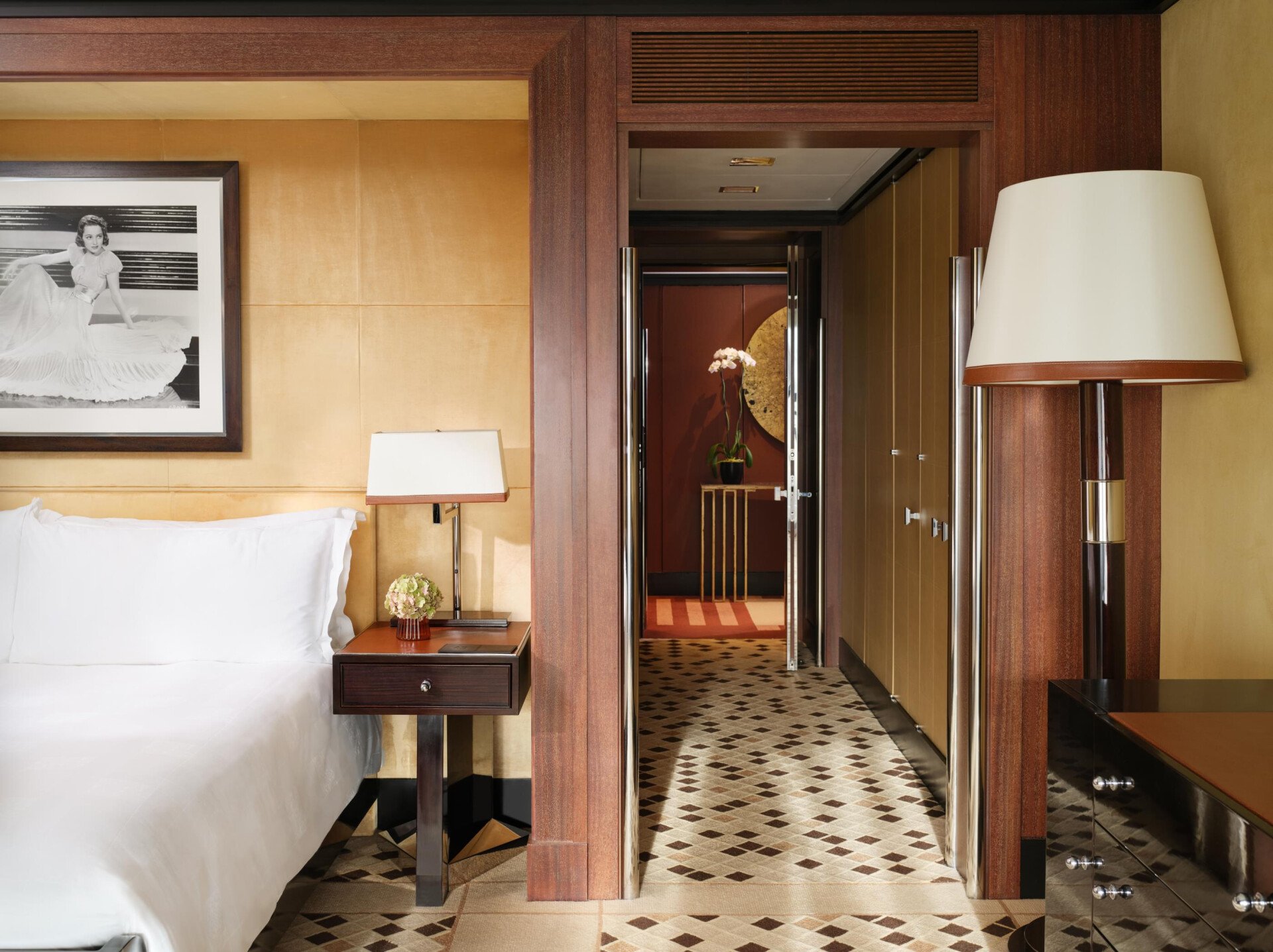 London Balcony suite at 45 Park Lane