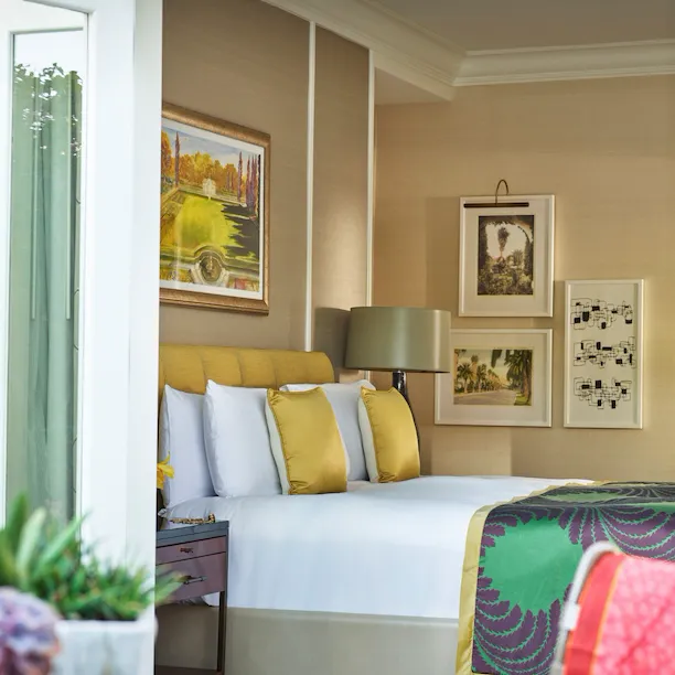 Grand Deluxe Suite bedroom