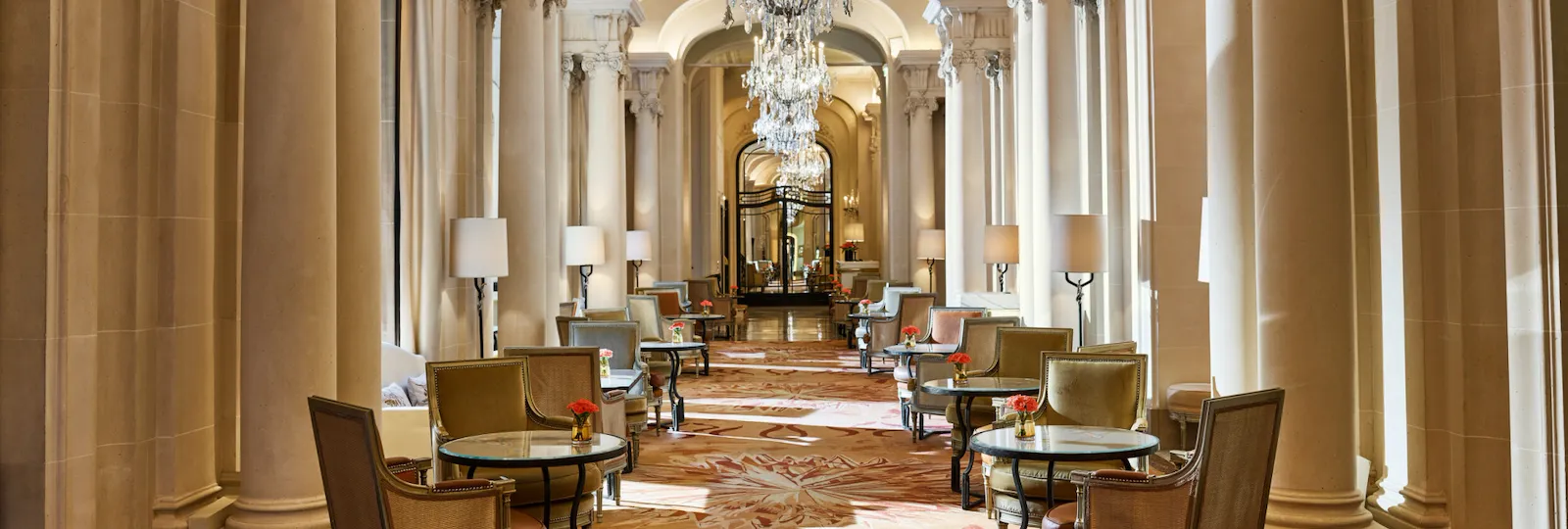 Hôtel Plaza Athénée - ambiance