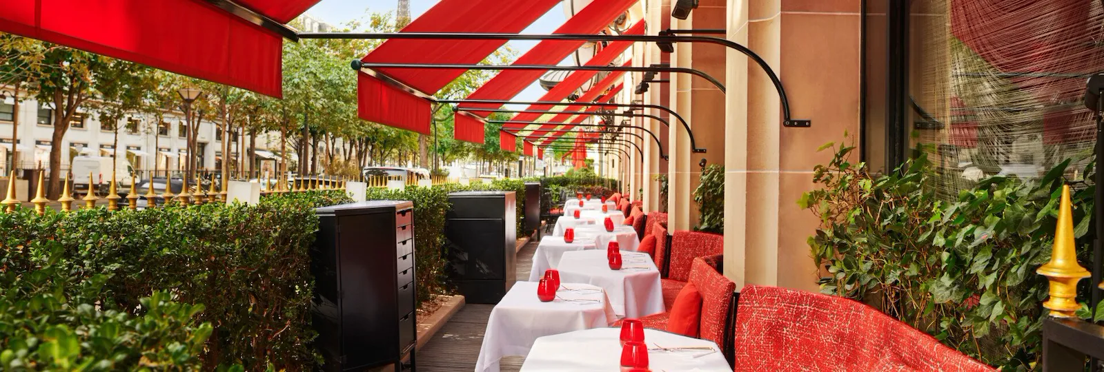 Photo de la Terrasse Montaigne extérieur du restaurant