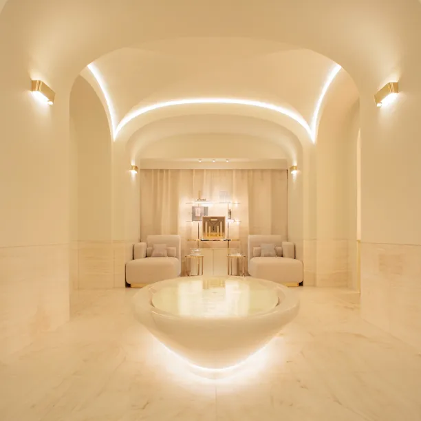 Sala de descanso do Spa Dior do hotel Plaza Athenée