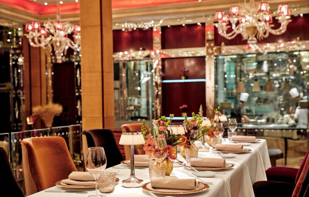 Acanto's view with his showkitchen