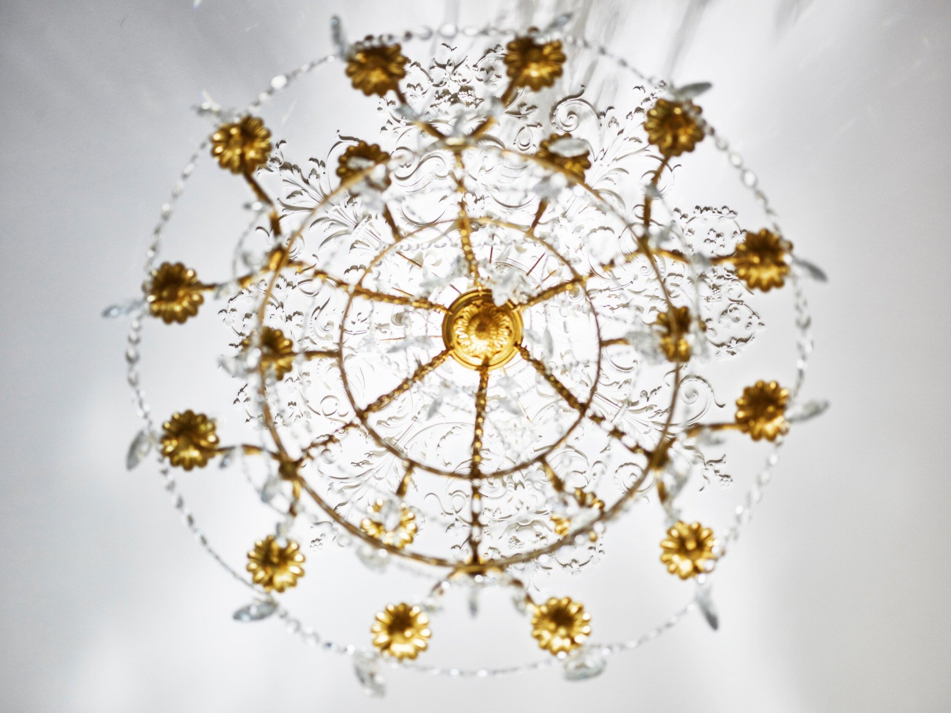 Lustre de l'appartement présidentiel du Meurice, Paris.