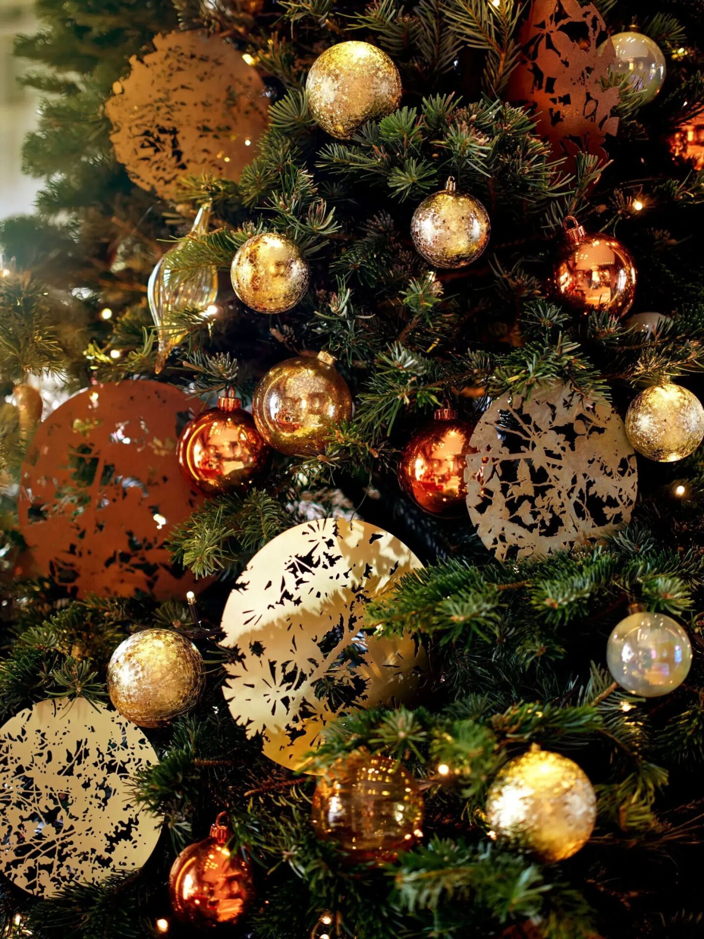 Ian Turnock's festive Tree at 45 Park Lane 