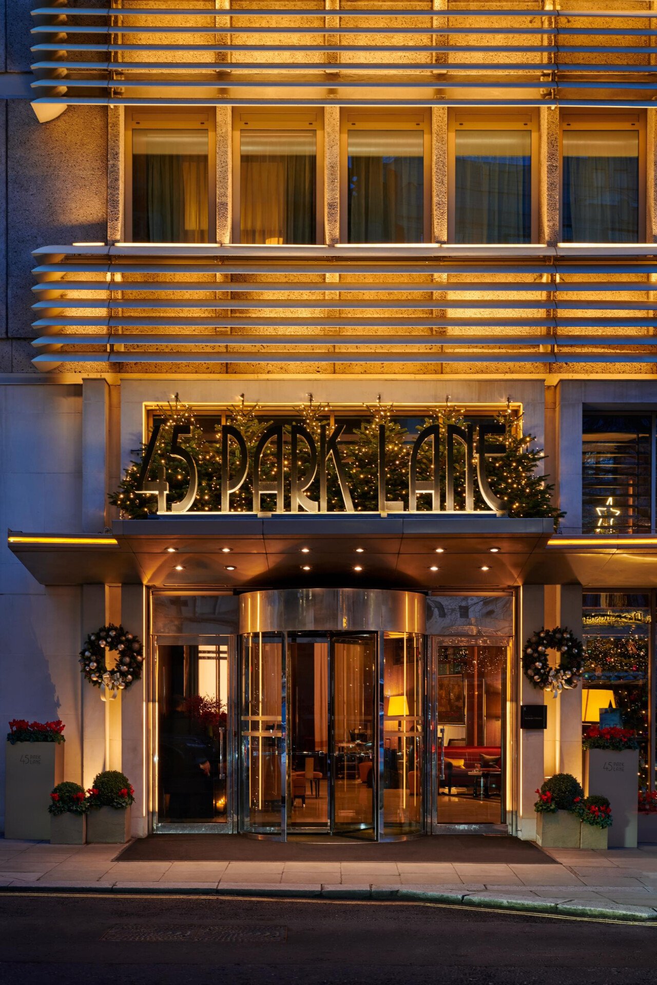 exclusive-luxury-hotel-offers-at-45-park-lane-london