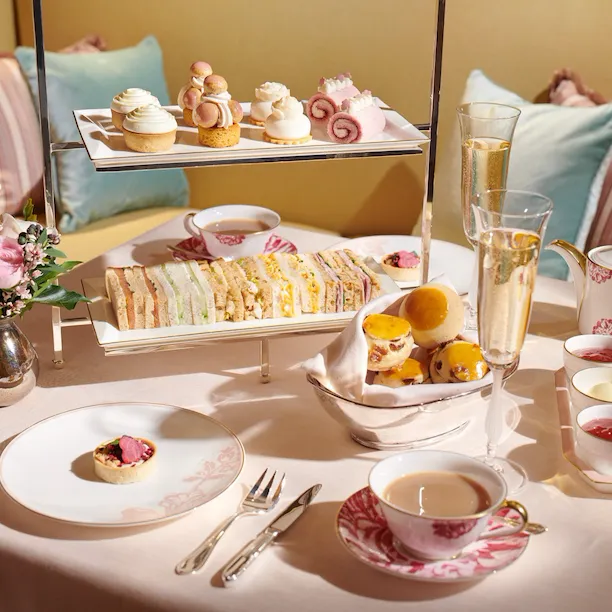 Valentine's day afternoon tea in The Promenade at The Dorchester.