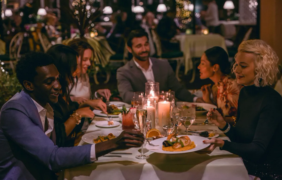 Dining in the Polo Lounge, The Beverly Hills Hotel, Beverly Hills