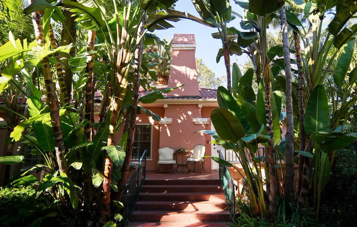 Bungalow 4A exterior path at The Beverly Hills Hotel, Los Angeles