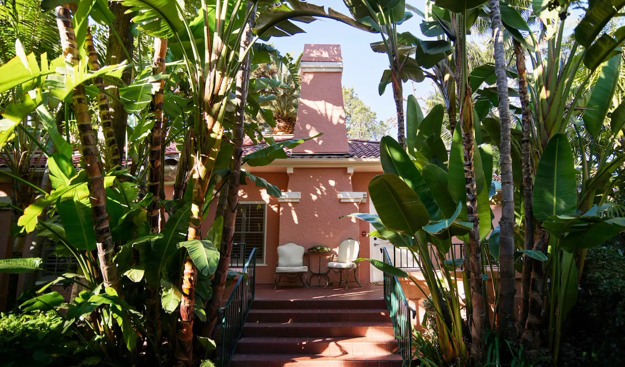 Bungalow 4A exterior path at The Beverly Hills Hotel, Los Angeles