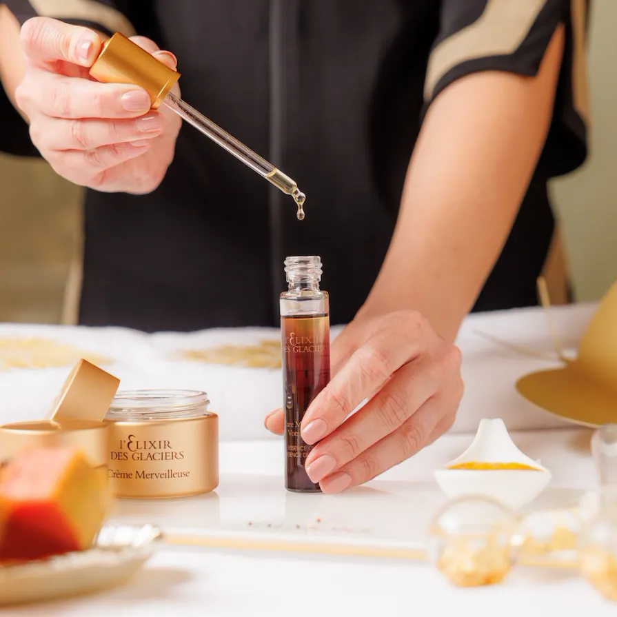 Spa therapist who is actively using Valmont product Elixir des Glaciers