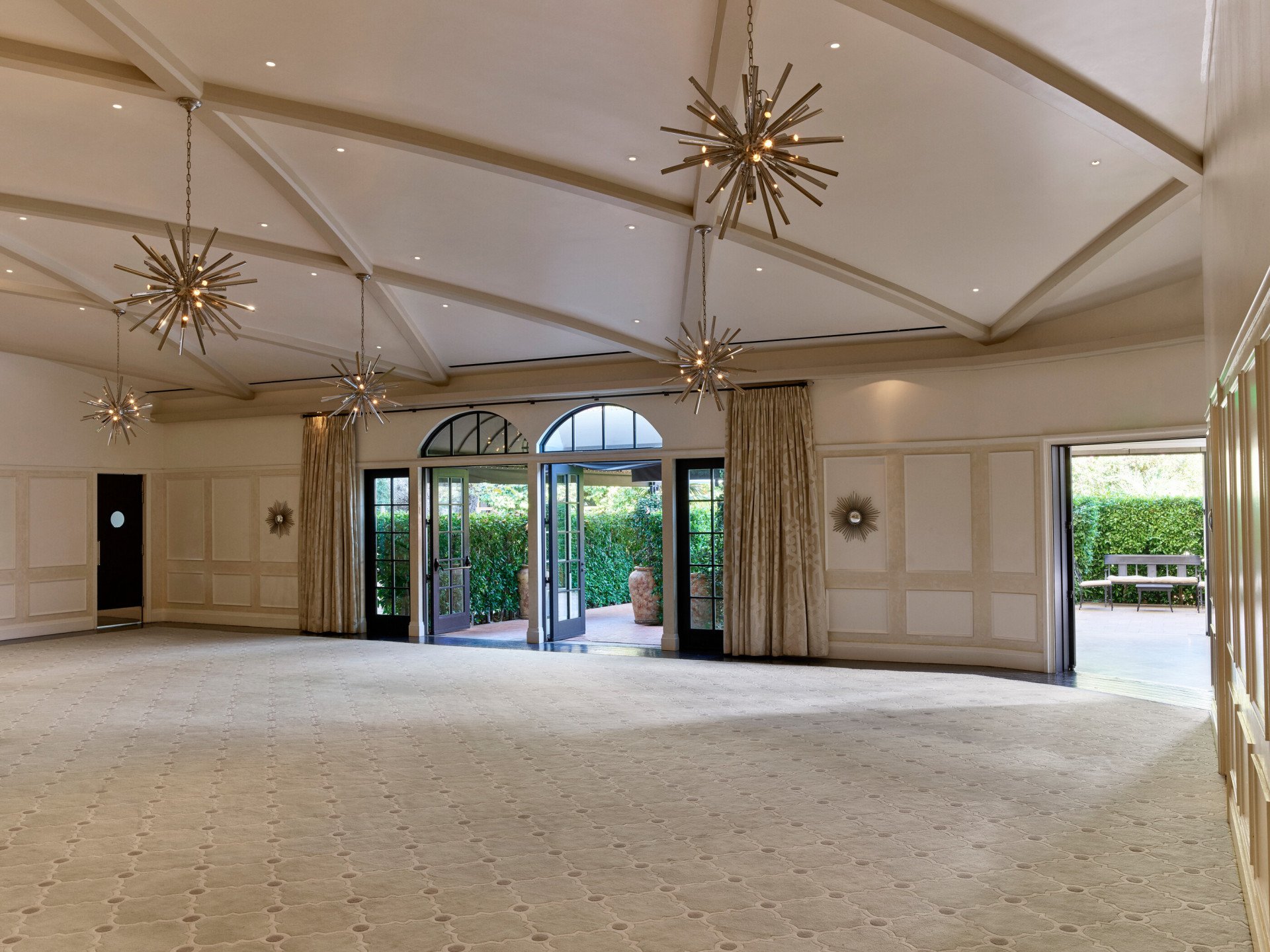 HBA_Garden_Ballroom_L_0630_Master_v1_HR