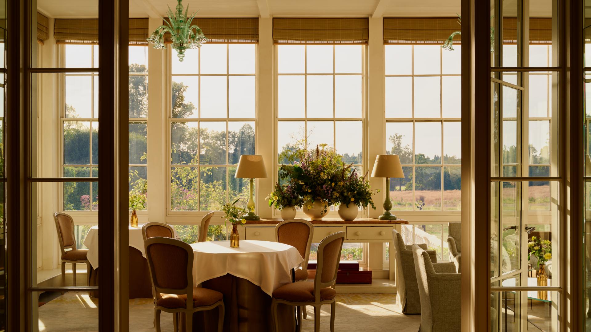Coworth Park - Interior - Restaurant - Drawing Room Conservatory
