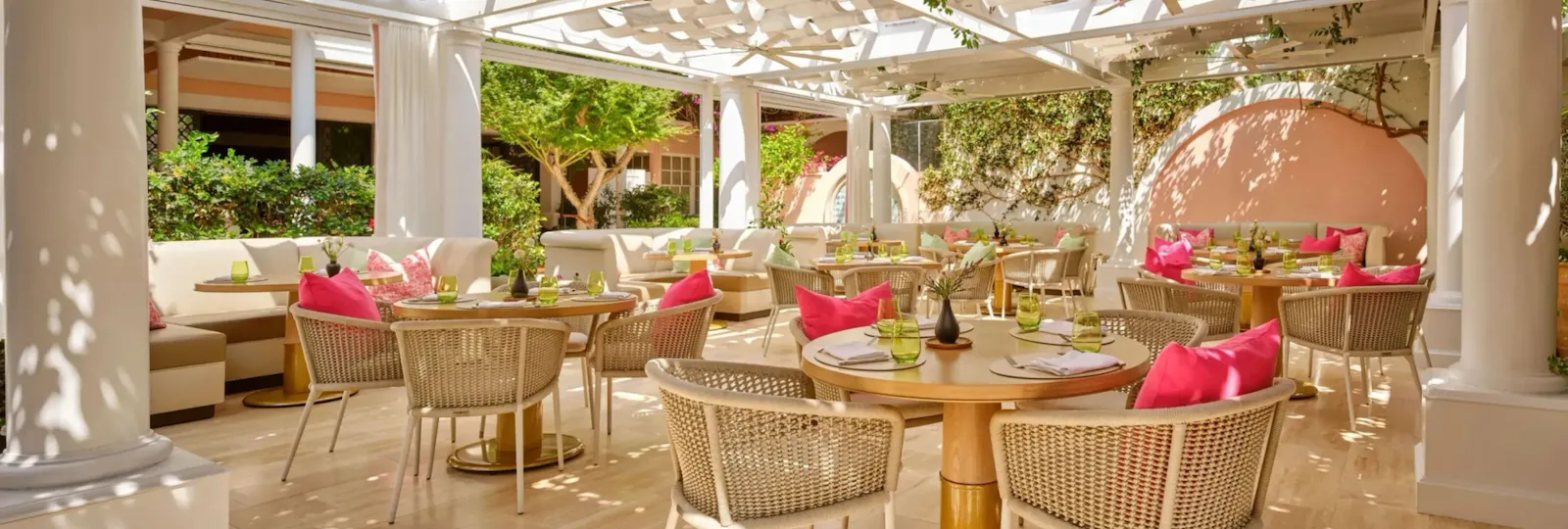 The Restaurant at Hotel Bel-Air full view wide shot