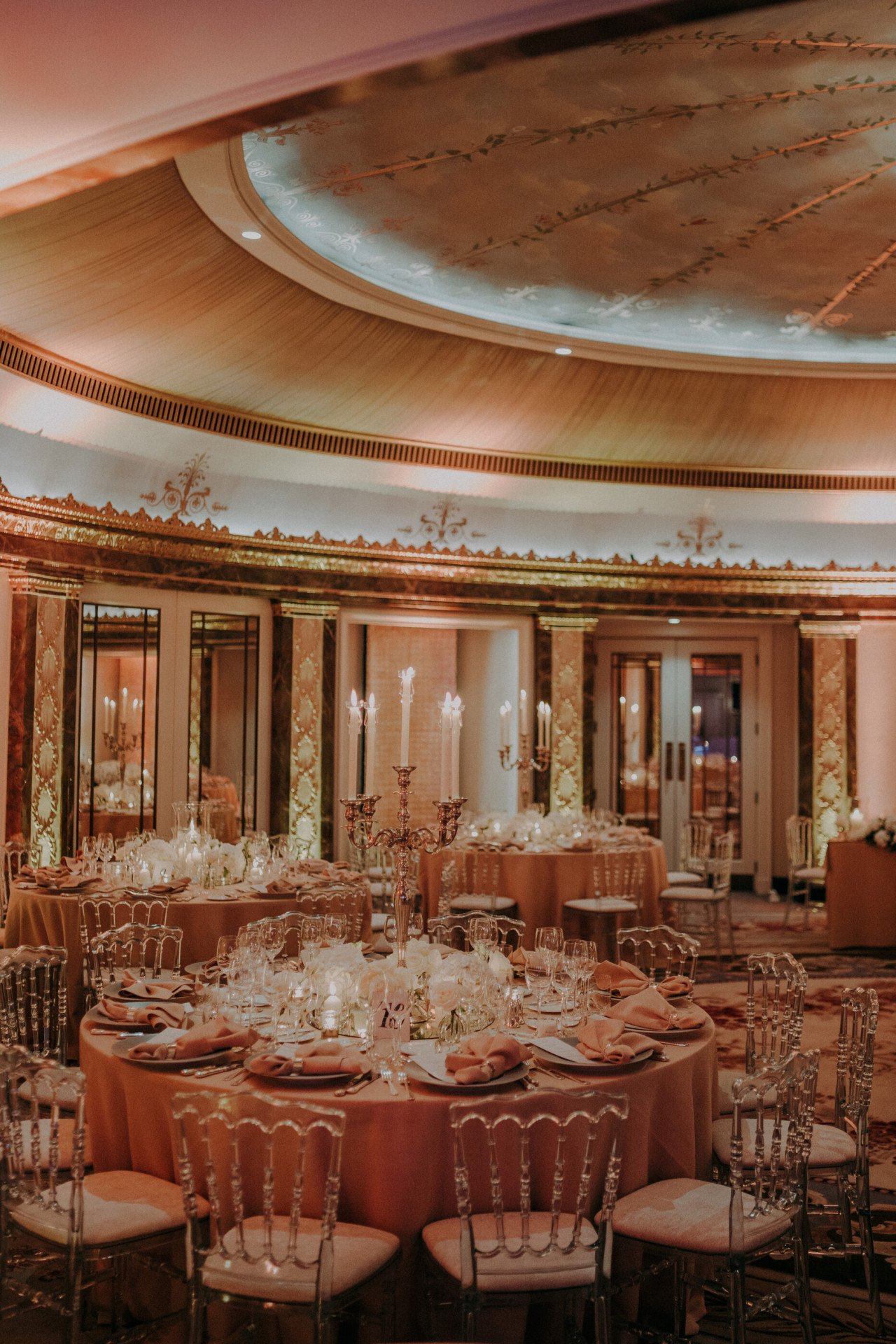 Wedding at The Dorchester in Gold and Silver Room with Bride, Groom and family
