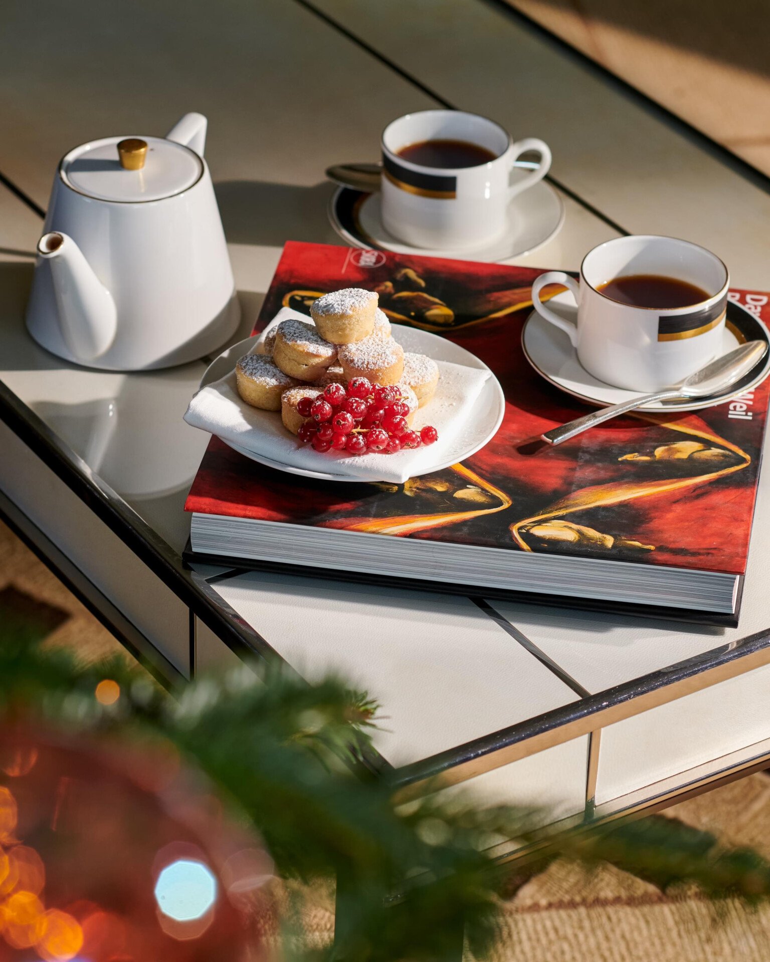 45 Park Lane Festive decorations