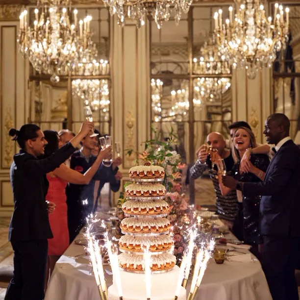Wedding cake arrival in the Salon Pompadour at Le Meurice, Paris - Dorchester Collection