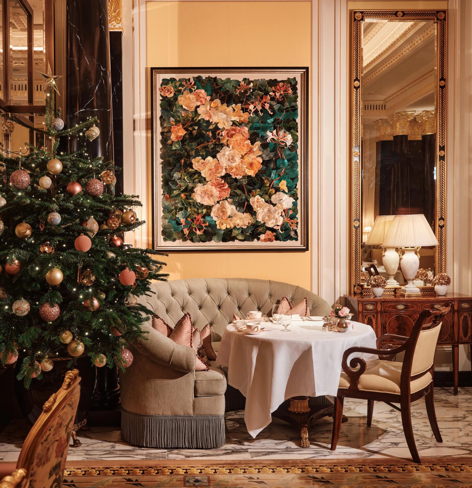 Images showing the Christmas decorations at The Dorchester