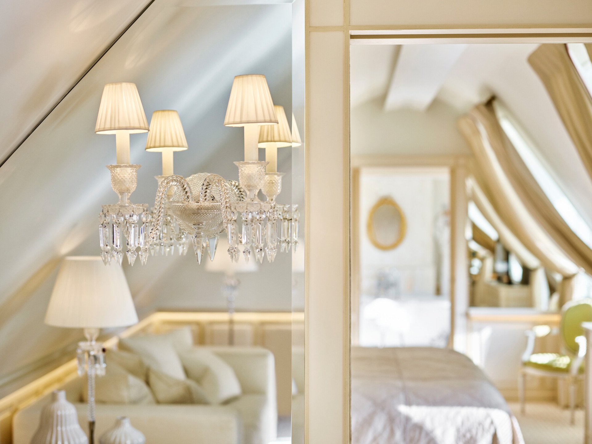 Lamps designed as small chandeliers in the Parisienne suite, at Le Meurice, Paris.