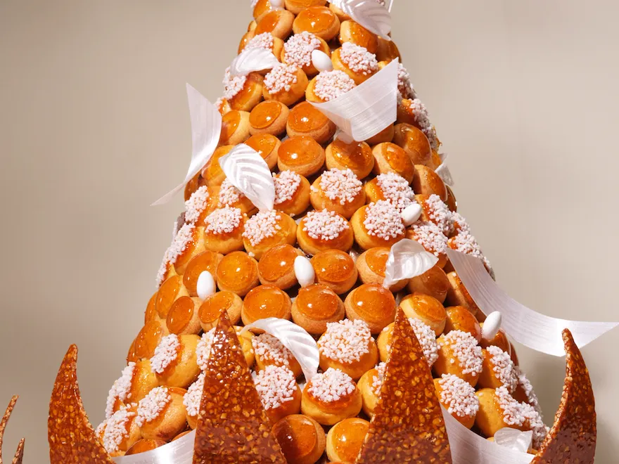 The Dorchester Croque En Bouche tower