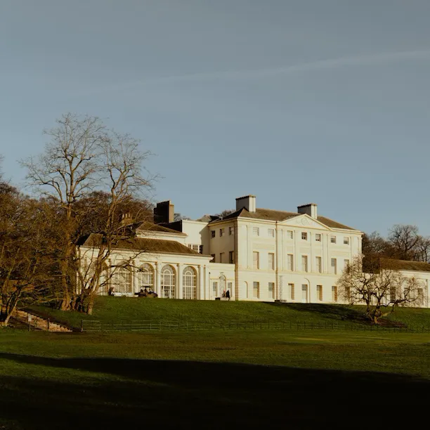 Kenwood House in Hampstead Heath shot with the Leica SL2