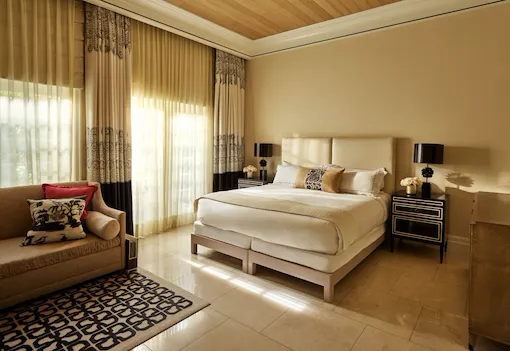 Deluxe guestroom at Hotel Bel-Air